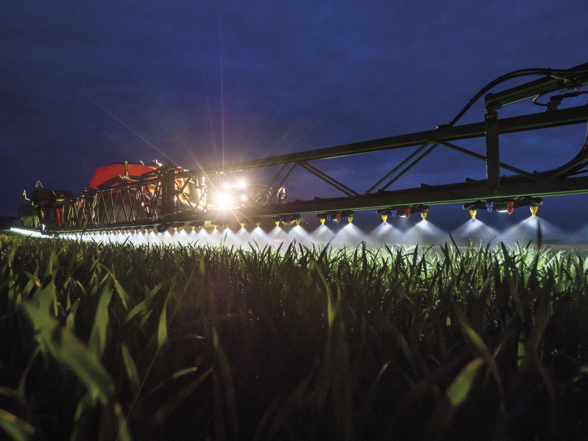 AMAZONE UX Super Trailed Sprayer